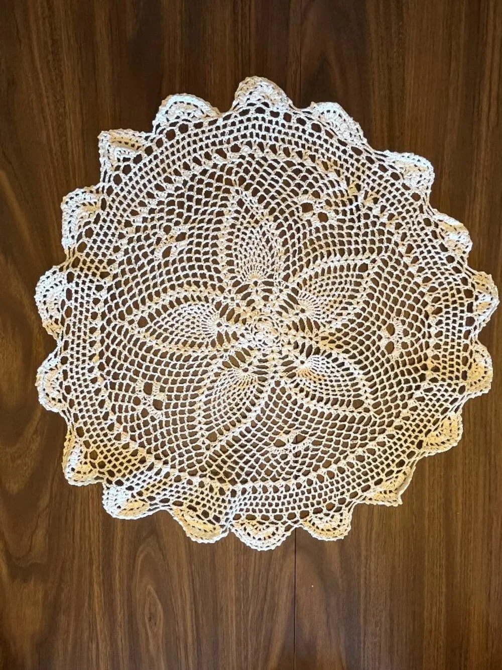 Hand Knitted Doily Lot 3 Round Lace Mats 13 15 17 Inch Shabby Chic Table Vintage